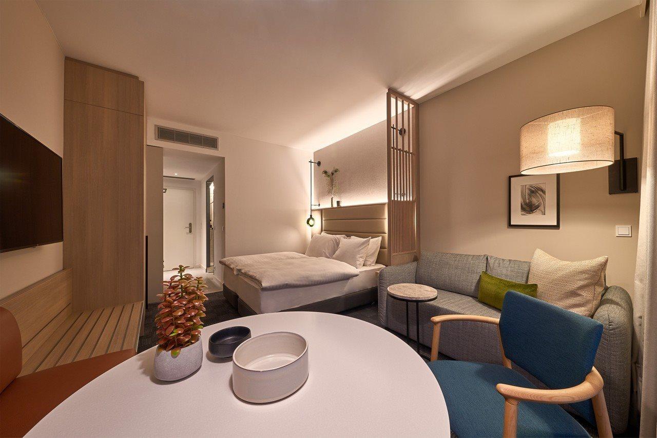 Adina Apartment Hotel Кьолн Екстериор снимка